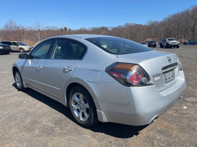 used 2009 Nissan Altima car, priced at $7,124