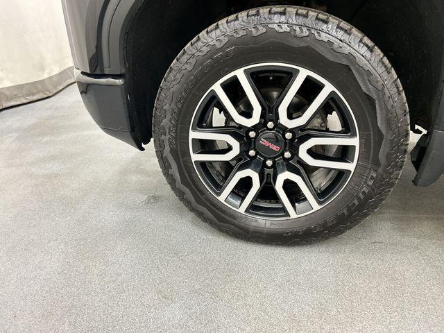 used 2022 GMC Sierra 1500 car, priced at $40,491