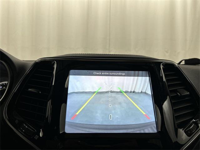 used 2022 Jeep Cherokee car, priced at $18,475