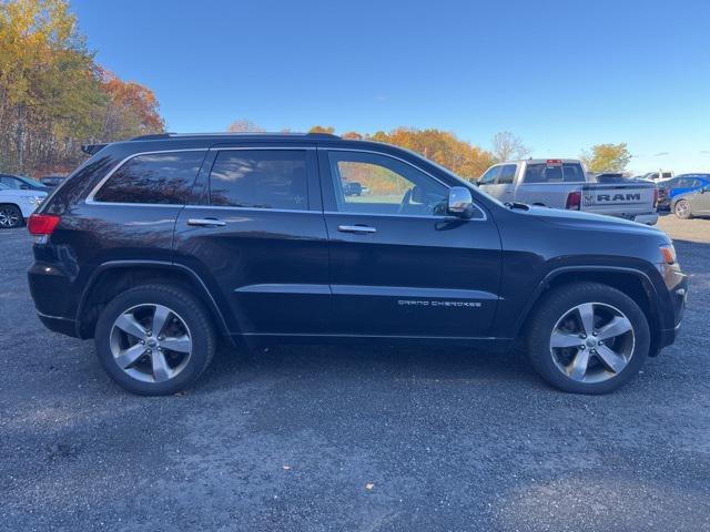 used 2015 Jeep Grand Cherokee car, priced at $11,499