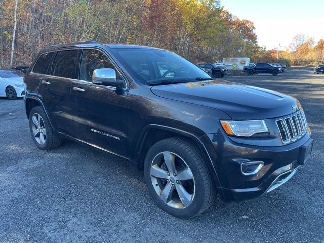 used 2015 Jeep Grand Cherokee car, priced at $11,499