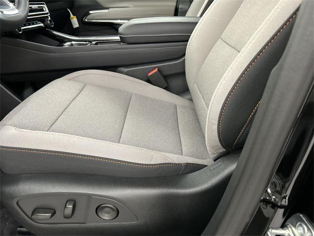 new 2026 Chevrolet Traverse car, priced at $44,920