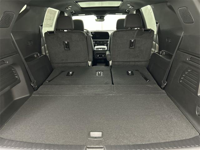 new 2026 Chevrolet Traverse car, priced at $44,920