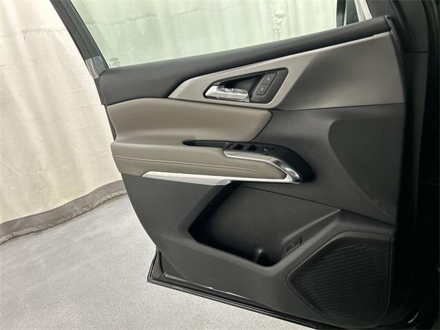 new 2026 Chevrolet Traverse car, priced at $44,920