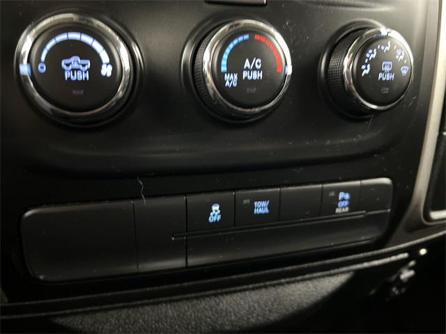 used 2020 Ram 1500 Classic car, priced at $25,979