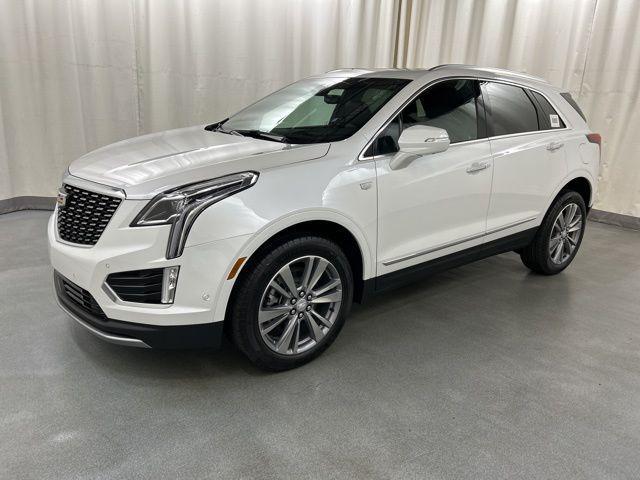 new 2026 Cadillac XT5 car, priced at $53,508