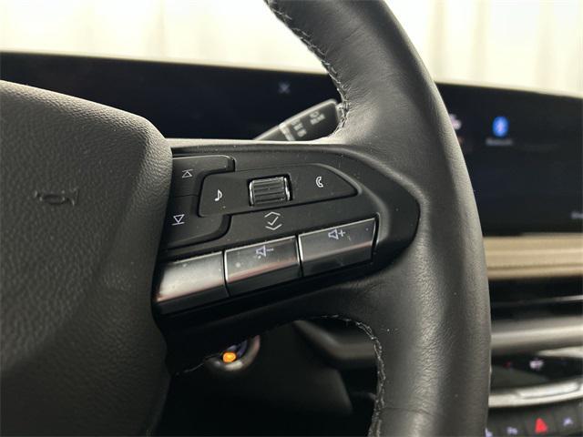 used 2024 Cadillac XT4 car, priced at $30,949