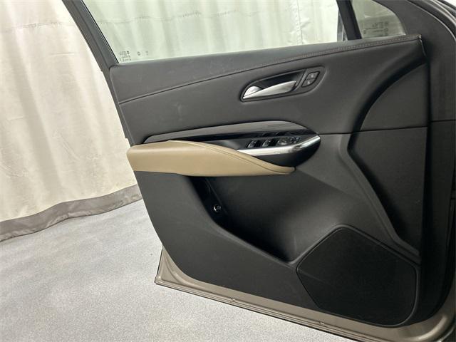 used 2024 Cadillac XT4 car, priced at $30,949