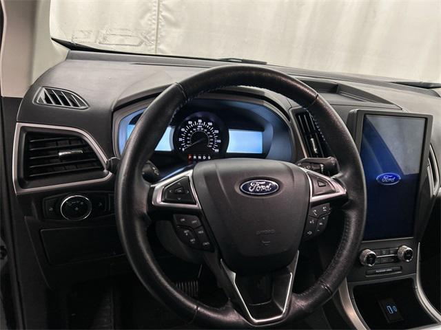 used 2024 Ford Edge car, priced at $20,999