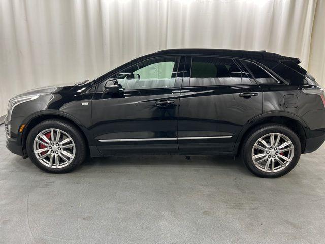 used 2024 Cadillac XT5 car, priced at $35,904