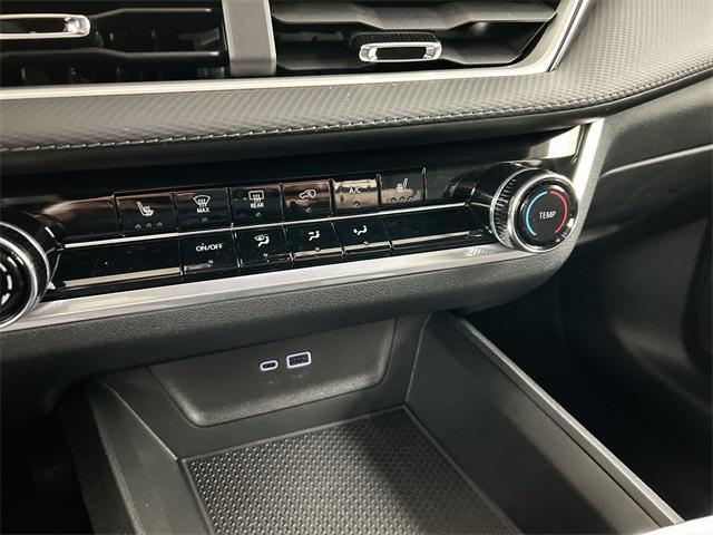 new 2026 Chevrolet Equinox car, priced at $29,765