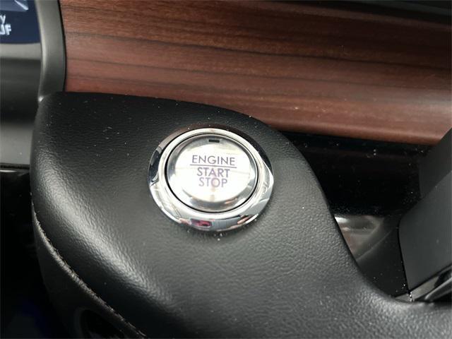 used 2023 Lincoln Aviator car, priced at $39,975