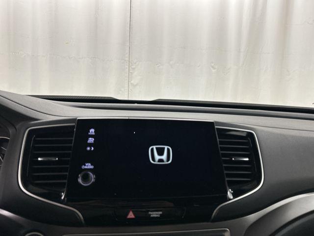 used 2025 Honda Passport car, priced at $34,920