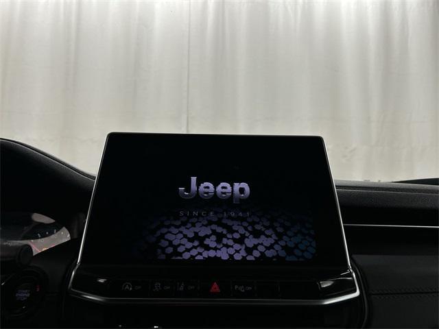 used 2023 Jeep Compass car, priced at $18,888