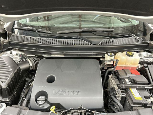used 2021 Chevrolet Traverse car, priced at $18,473