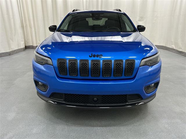 used 2023 Jeep Cherokee car, priced at $17,975