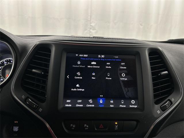 used 2023 Jeep Cherokee car, priced at $17,975