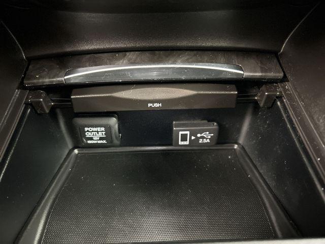 Platinum White Pearl 2020 Acura TLX FWD