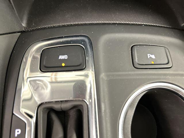 used 2023 Chevrolet Equinox car, priced at $21,999