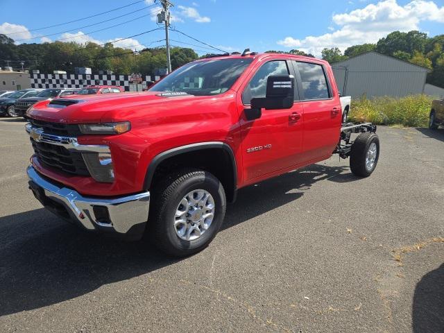 new 2025 Chevrolet Silverado 3500 car, priced at $52,463