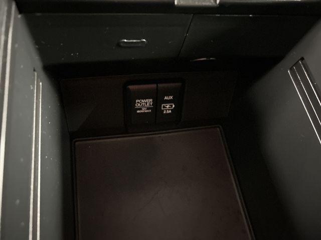 used 2022 Honda Pilot car, priced at $24,688