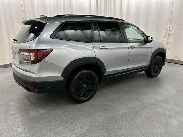 used 2022 Honda Pilot car, priced at $24,688
