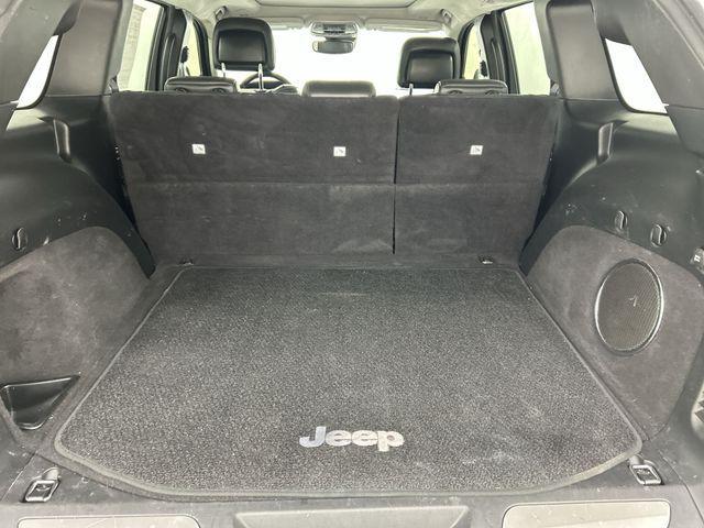 used 2021 Jeep Grand Cherokee car, priced at $23,927