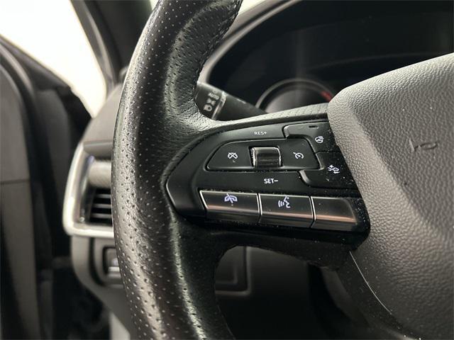 used 2023 Cadillac XT4 car, priced at $23,992