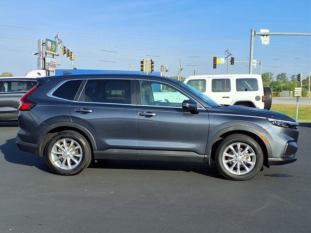 used 2023 Honda CR-V car, priced at $32,977