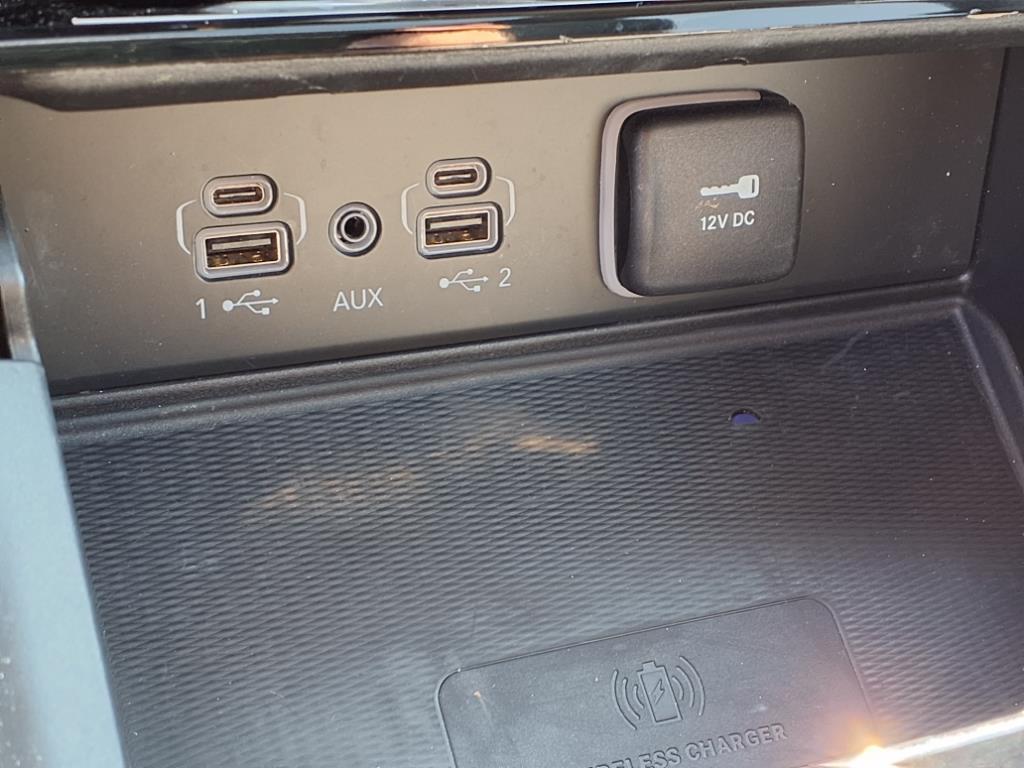 used 2024 Jeep Grand Cherokee car, priced at $39,977