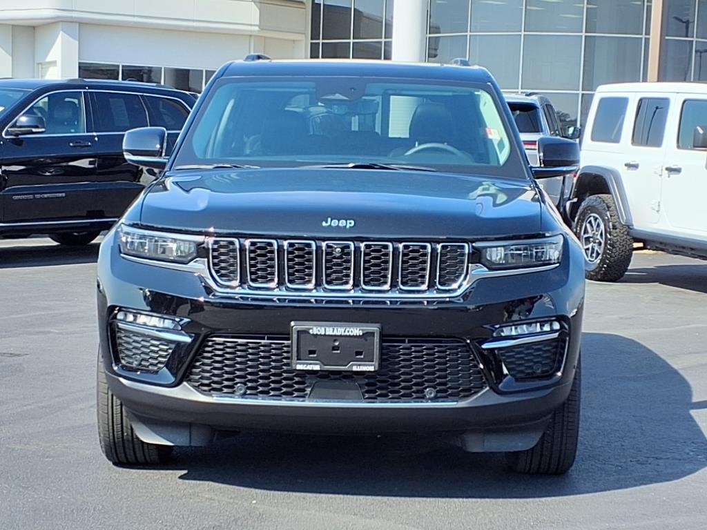 used 2024 Jeep Grand Cherokee car, priced at $39,977