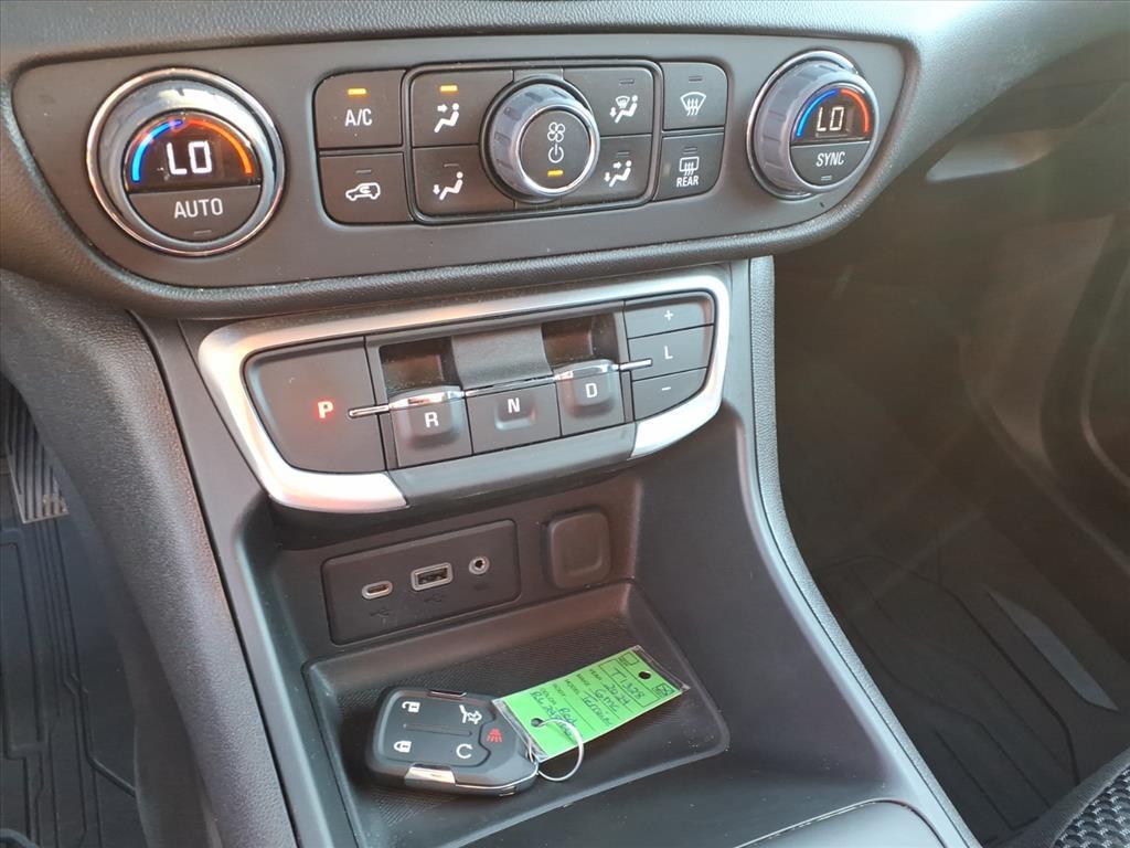 used 2024 GMC Terrain car, priced at $25,969