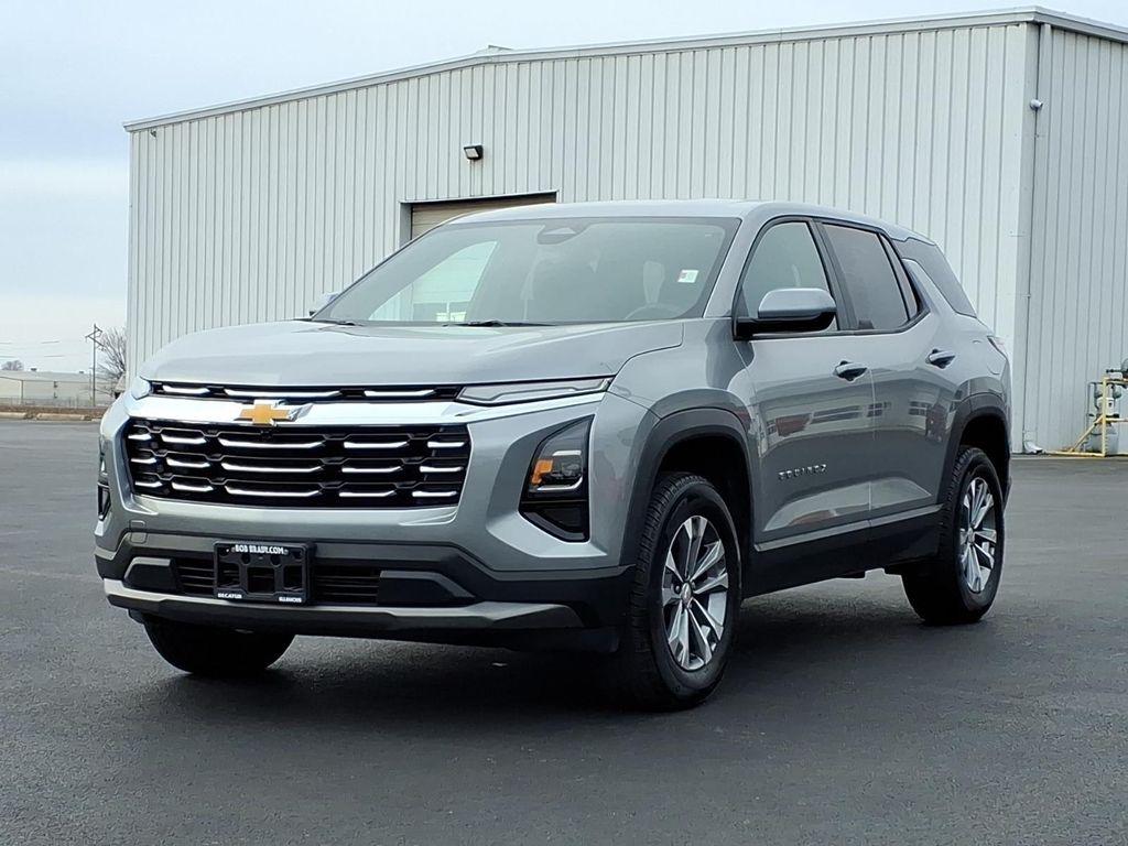 used 2025 Chevrolet Equinox car, priced at $27,977