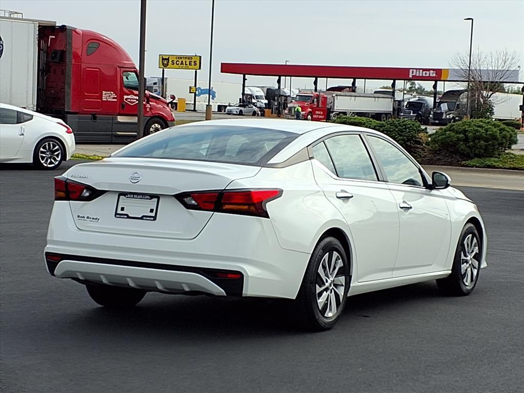 used 2022 Nissan Altima car, priced at $21,977