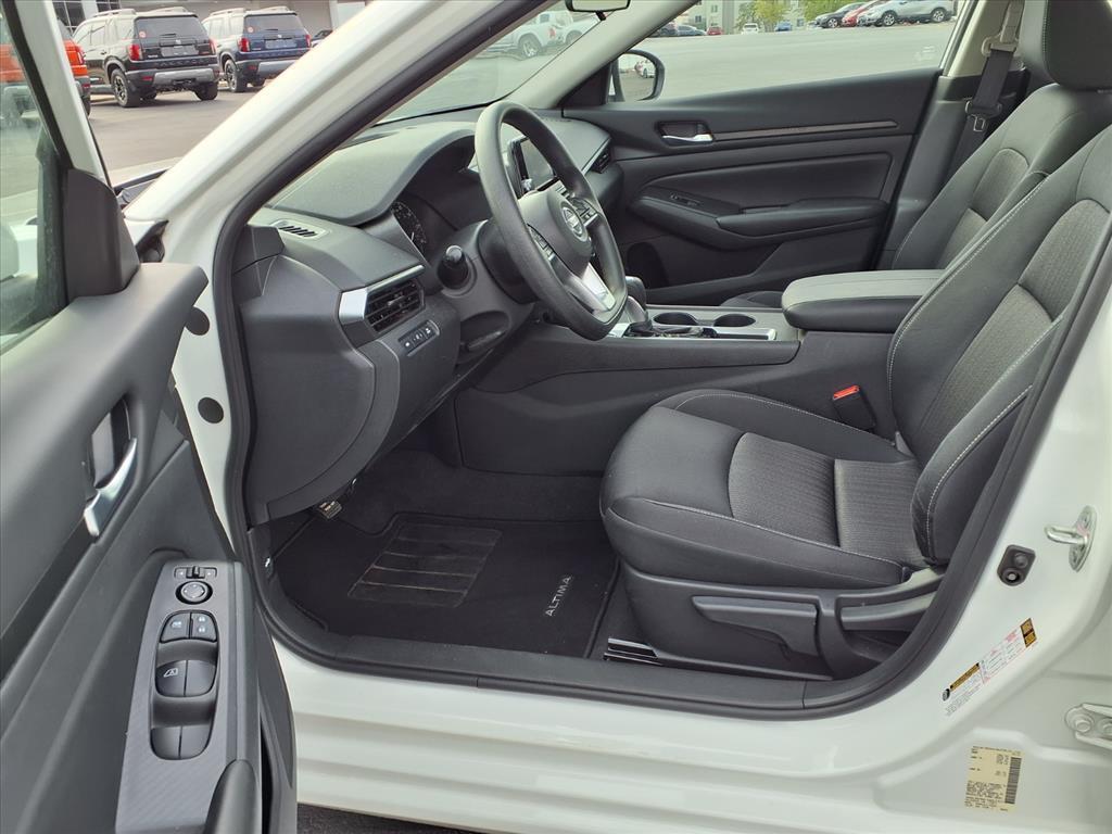 used 2022 Nissan Altima car, priced at $21,977