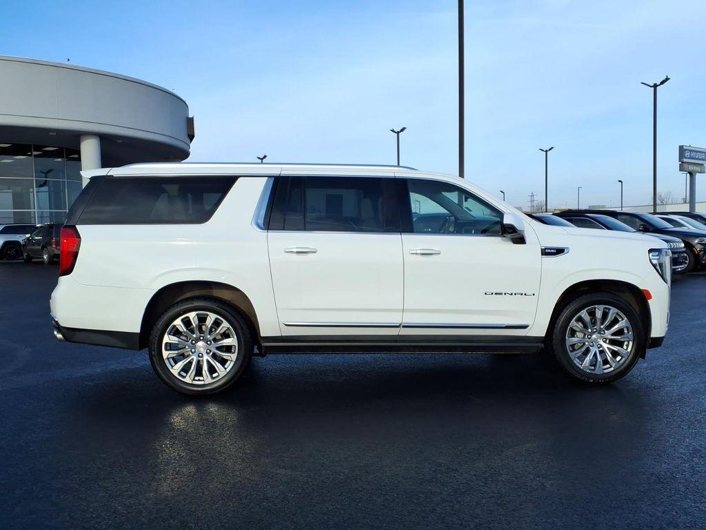 used 2023 GMC Yukon XL car, priced at $64,977