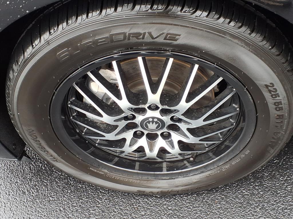 used 2024 Chevrolet Malibu car, priced at $21,977