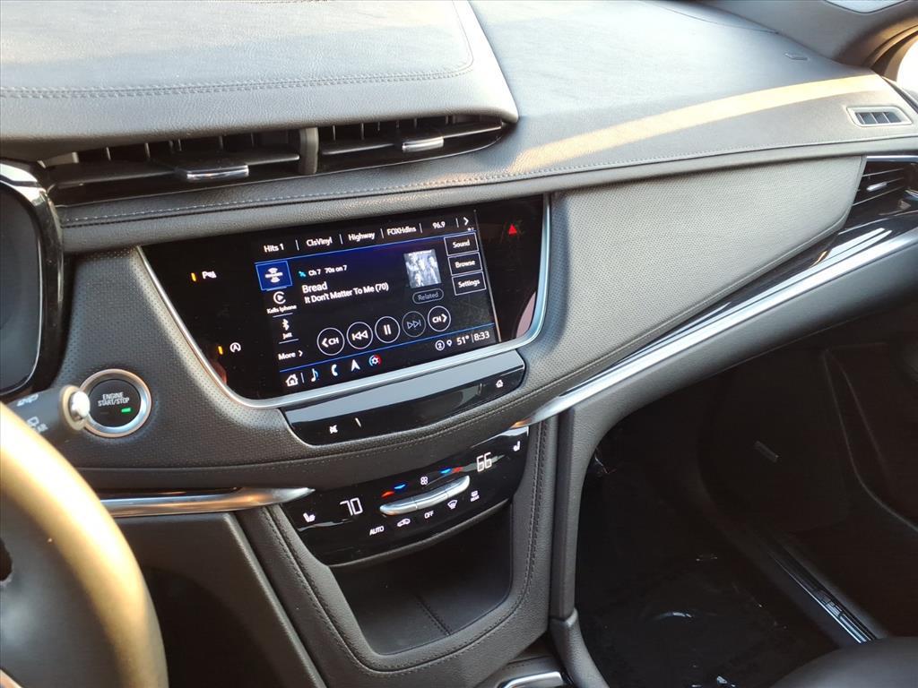 used 2025 Cadillac XT5 car, priced at $42,990