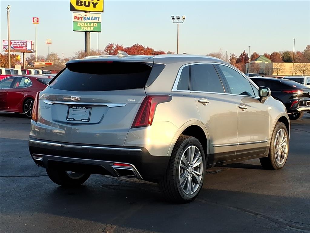 used 2025 Cadillac XT5 car, priced at $42,990