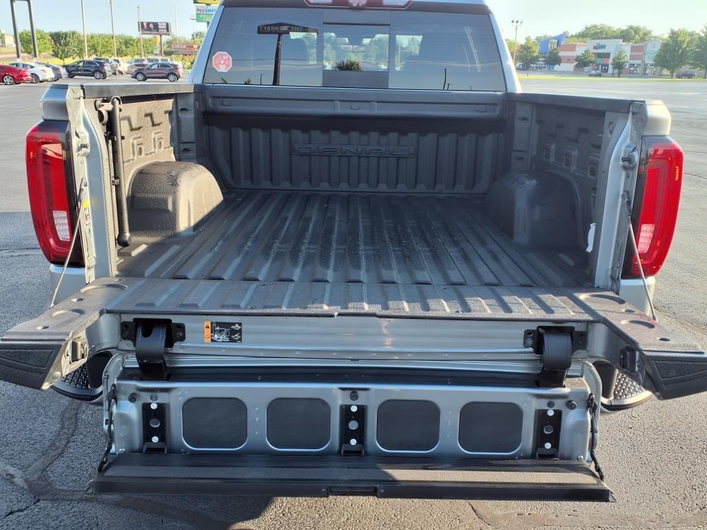 used 2020 GMC Sierra 1500 car, priced at $38,787