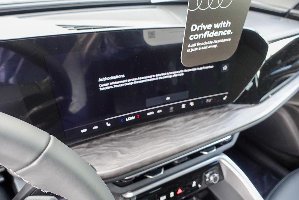 new 2025 Audi Q5 car, priced at $48,038