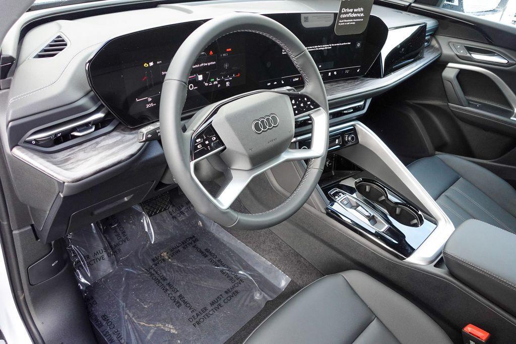 new 2025 Audi Q5 car, priced at $48,038