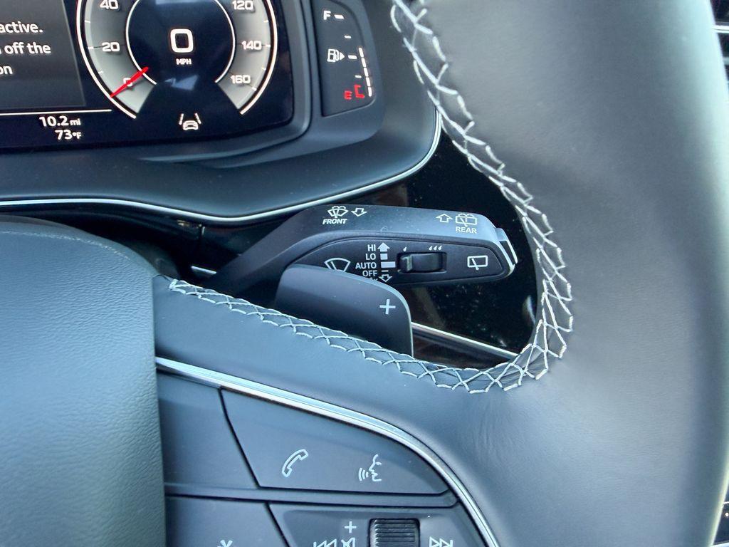 new 2026 Audi Q7 car, priced at $64,271