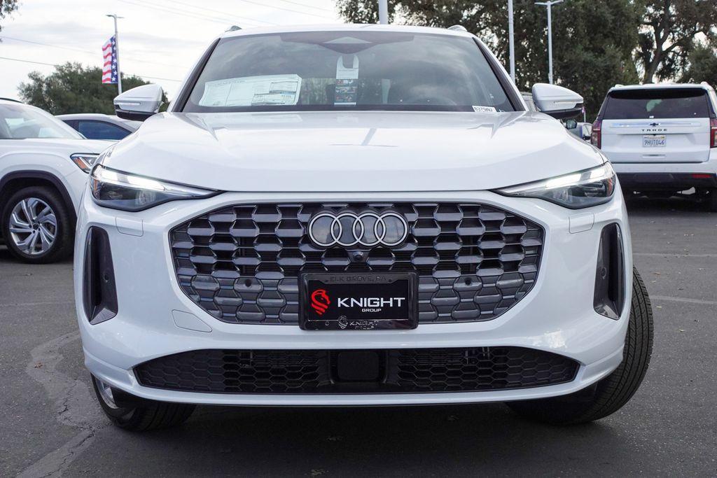 new 2025 Audi Q5 car, priced at $51,954