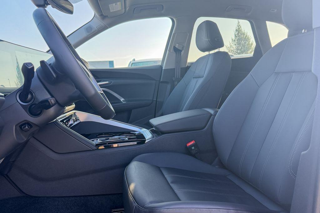 new 2025 Audi Q5 car, priced at $54,271