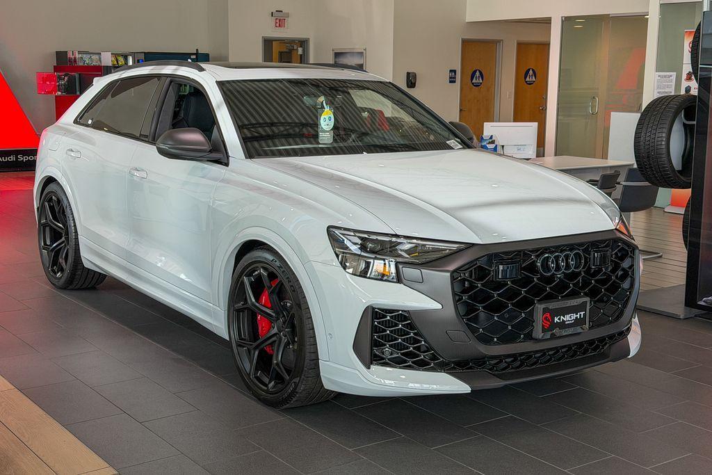new 2026 Audi RS Q8 car, priced at $159,450