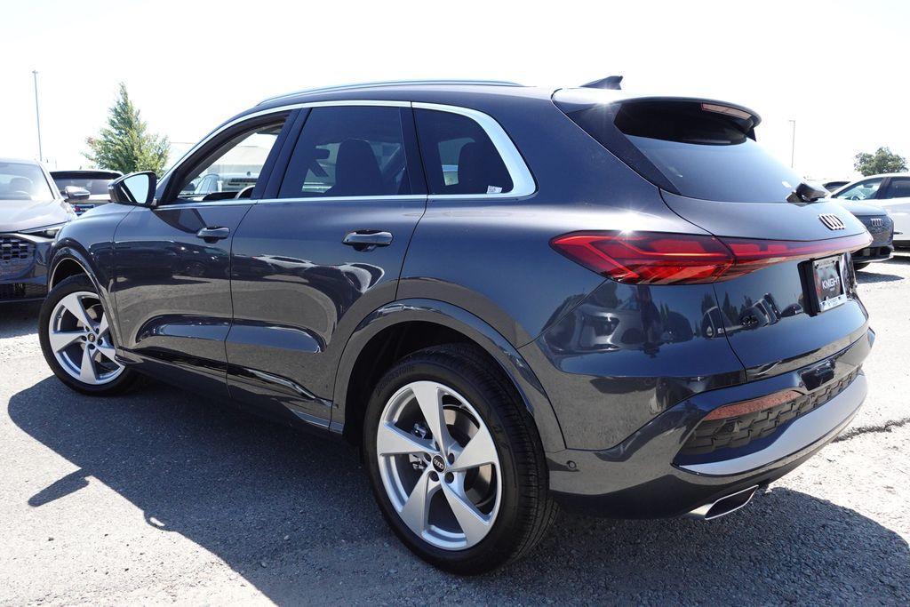 new 2025 Audi Q5 car, priced at $54,683
