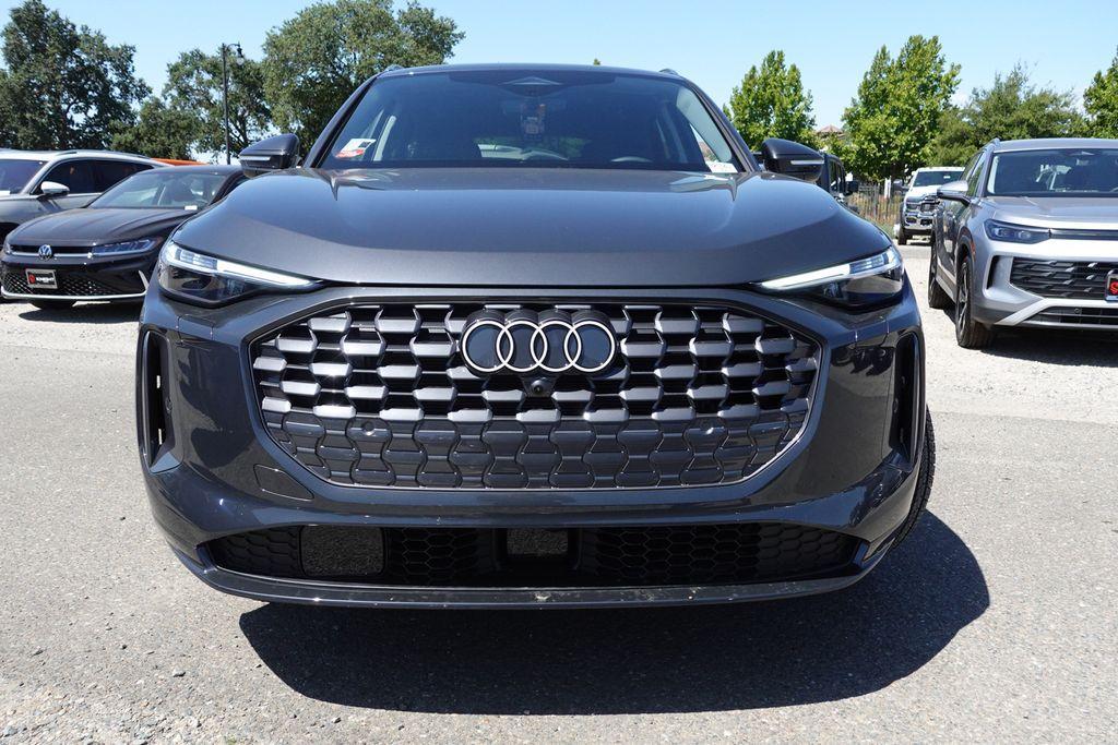 new 2025 Audi Q5 car, priced at $54,683