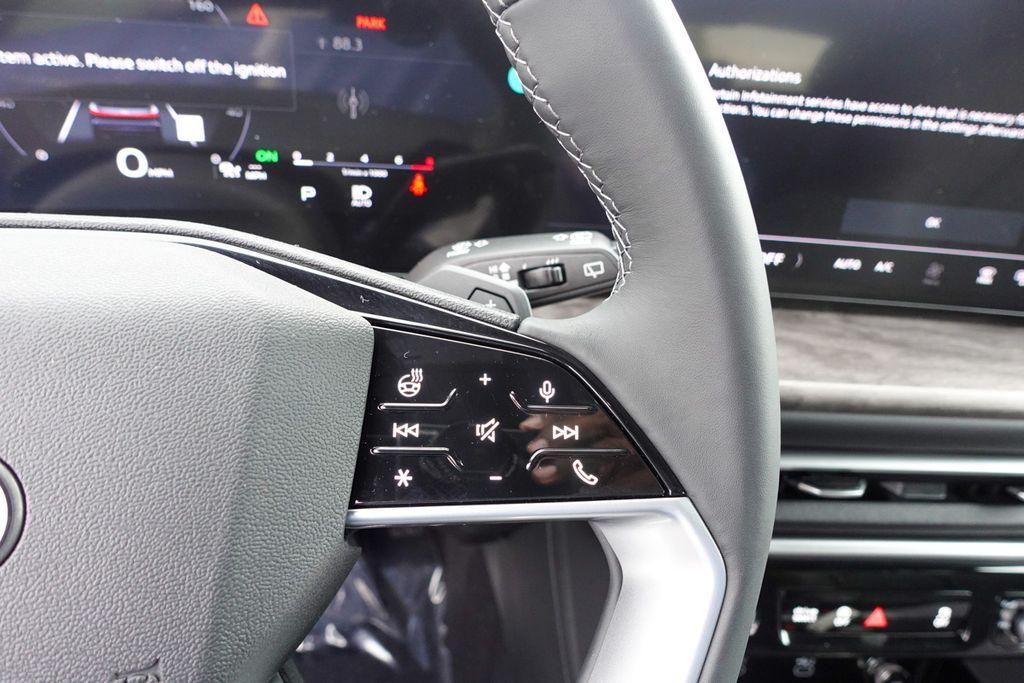 new 2025 Audi Q5 car, priced at $52,132