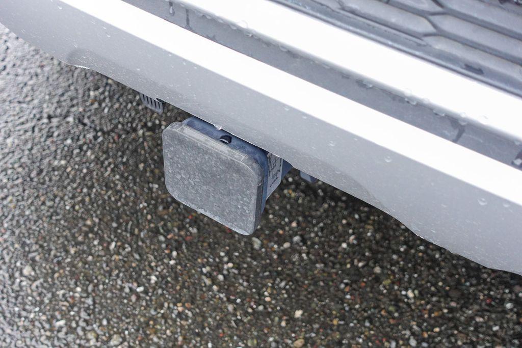 new 2025 Audi Q7 car, priced at $70,355